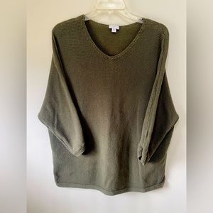 J. Jill Green Light Weight Knit V-Neck Sweater
